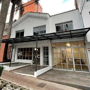 Hotel Casa Palmas