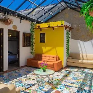 La Casa De Las Plazas Bogota