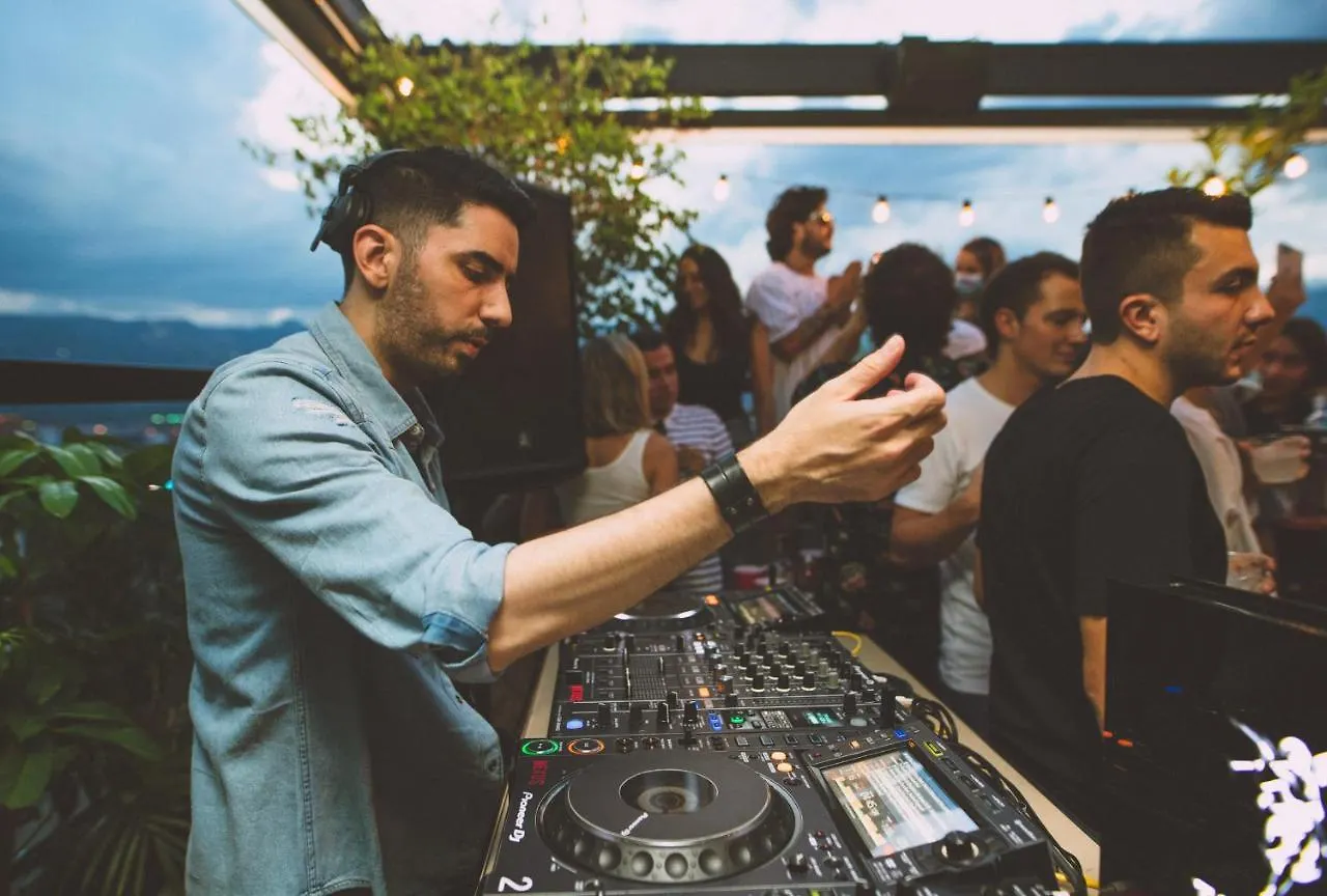 The Somos Beats Hotel & Rooftop Medellin